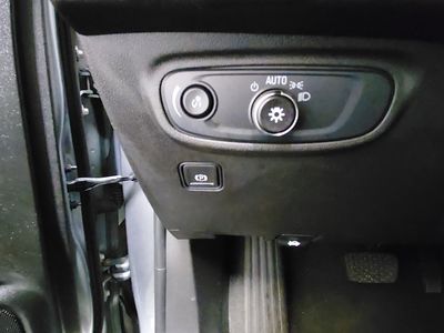 2024 GMC Terrain — photo 13 view