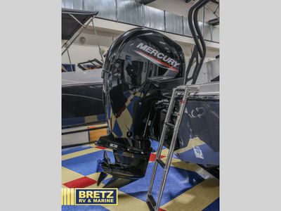 2025 Starcraft SVX - Photo 8