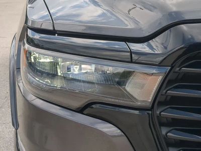 2026 Ram 1500 — photo 10 view