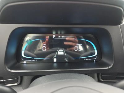 2026 Hyundai Elantra — photo 10 view