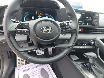 2026 Hyundai Elantra — photo 12 view