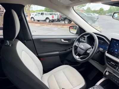 2023 Ford Escape - Photo 15