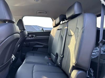 2026 Kia Sorento — photo 23 view
