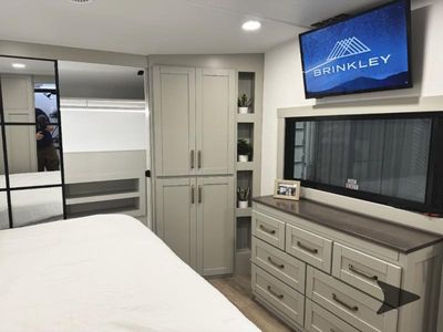 2026 Brinkley Model Z - Photo 16