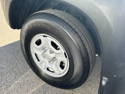 2014 Toyota Tacoma — photo 16 view