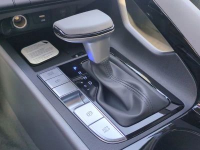 2026 Hyundai ELANTRA — photo 20 view