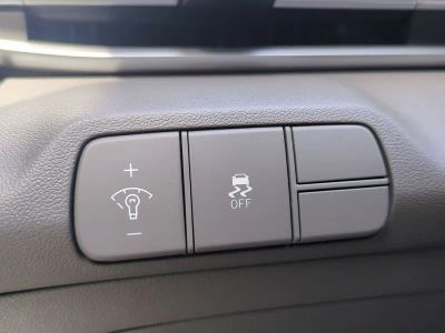 2026 Hyundai ELANTRA — photo 26 view