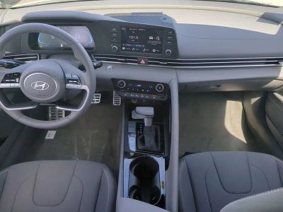 2026 Hyundai ELANTRA — photo 16 view