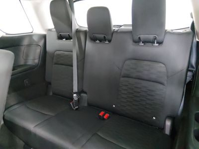 2025 Nissan Pathfinder — photo 18 view