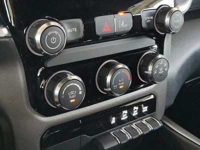 2026 Ram 1500 — photo 29 view