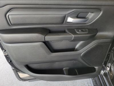 2026 Ram 1500 — photo 14 view