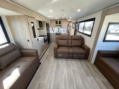 2026 Grand Design IMAGINE - Photo 2
