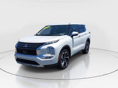 2024 Mitsubishi Outlander - Photo 3