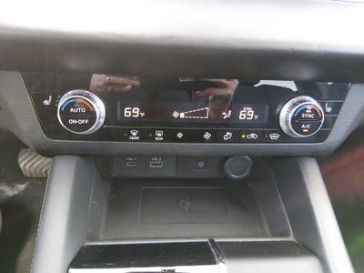 2024 Mitsubishi Outlander - Photo 19