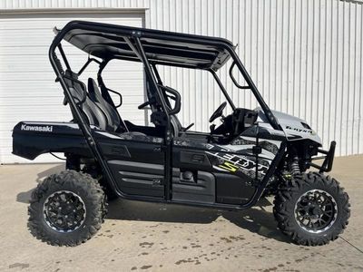 2025 Kawasaki Teryx4 S LE — photo 7 view