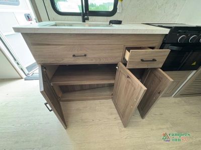 2026 Coachmen RV Freedom Express - Photo 24