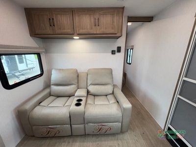 2026 Coachmen RV Freedom Express - Photo 9