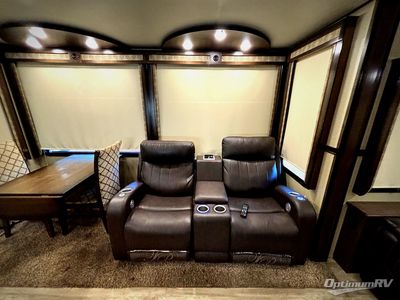 2019 Grand Design Solitude - Photo 17