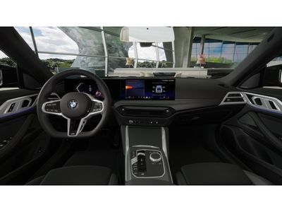 2026 BMW i4 - Photo 10