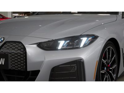 2026 BMW i4 - Photo 6