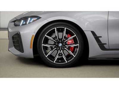 2026 BMW i4 - Photo 7
