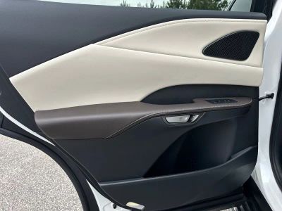 2024 Lexus RX - Photo 31
