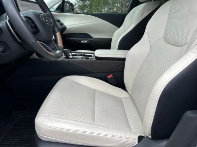 2024 Lexus RX - Photo 19