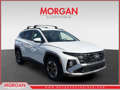 2026 Hyundai TUCSON SEL in Serenity White Pearl — front three-quarter view