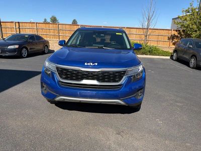 2022 Kia Seltos — side profile view
