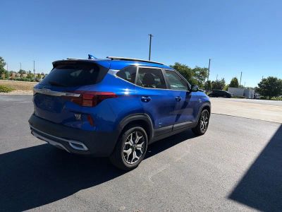 2022 Kia Seltos — interior view