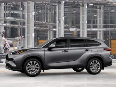 2026 Toyota Highlander Hybrid - Photo 3