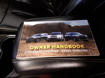 2024 Jeep Grand Cherokee 4xe - Photo 12