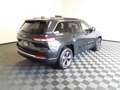 2024 Jeep Grand Cherokee 4xe - Photo 2
