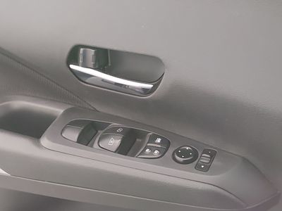 2023 Nissan Kicks - Photo 17