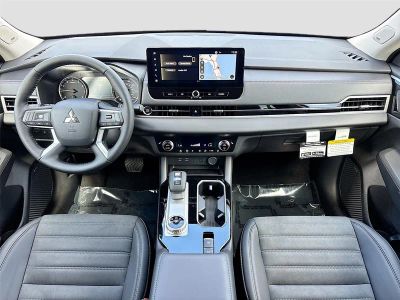 2026 Mitsubishi Outlander — detail view