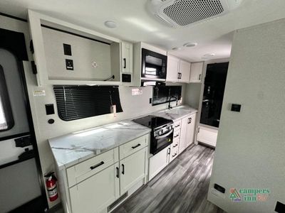 2026 Jayco Jay Flight SLX - Photo 9