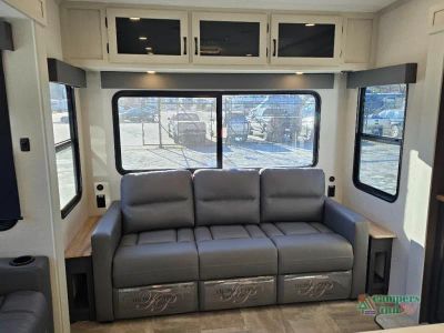 2026 Coachmen RV Chaparral — photo 39 view