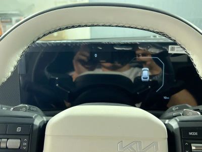 2025 Kia EV6 — photo 21 view