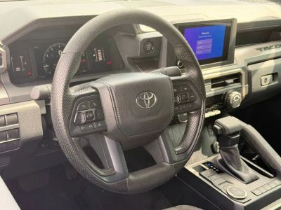 2024 Toyota Tacoma - Photo 18