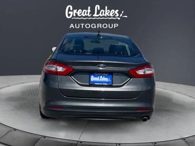 2016 Ford Fusion — interior view