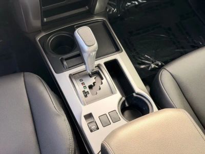 2022 Toyota 4Runner - Photo 17