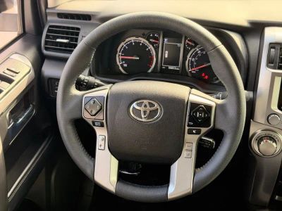 2022 Toyota 4Runner - Photo 18
