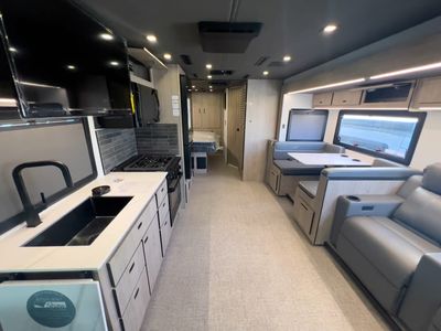 2026 Grand Design LINEAGE SERIES F - Photo 6