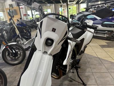 2025 Suzuki DR-Z4SM - Photo 4