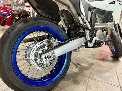 2025 Suzuki DR-Z4SM - Photo 5
