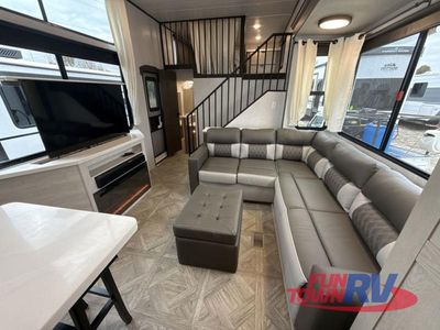 2024 Forest River RV Salem Grand Villa - Photo 18
