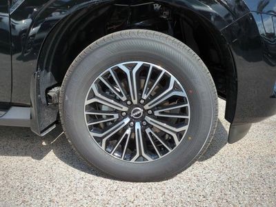 2026 Nissan Armada - Photo 10