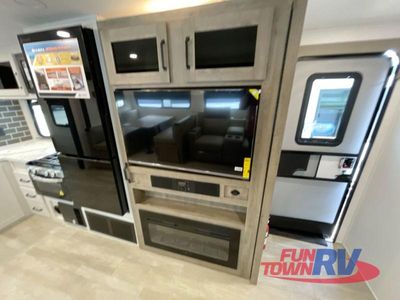 2026 Forest River RV Solaire - Photo 23
