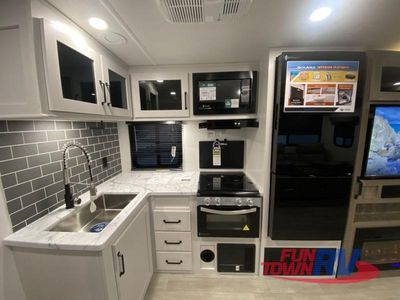 2026 Forest River RV Solaire - Photo 40