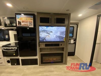 2026 Forest River RV Solaire - Photo 36